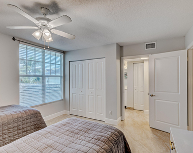 406 Mainsail Circle - Photo Thumbnail 28