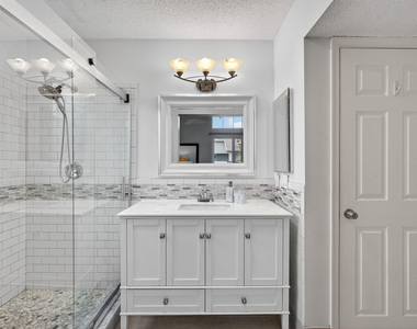 1609 Mizzenmast Way - Photo Thumbnail 22