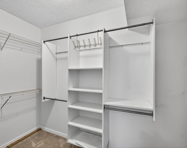 1609 Mizzenmast Way - Photo Thumbnail 24