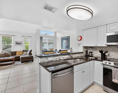 1609 Mizzenmast Way - Photo Thumbnail 15