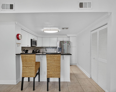 1609 Mizzenmast Way - Photo Thumbnail 12