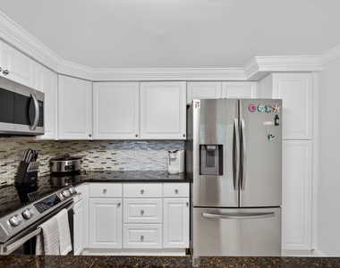 1609 Mizzenmast Way - Photo Thumbnail 14