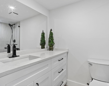 2651 S Palm Aire Drive S - Photo Thumbnail 25
