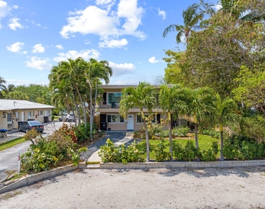 5409 N Flagler Drive - Photo Thumbnail 17