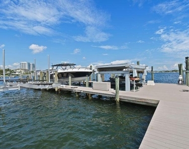 3410 N Flagler Drive - Photo Thumbnail 11