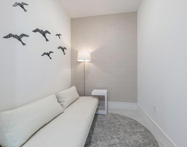 220 Lake Shore Drive - Photo Thumbnail 11