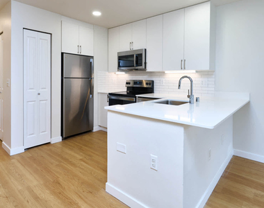 938 110th Ave Ne - Photo Thumbnail 45