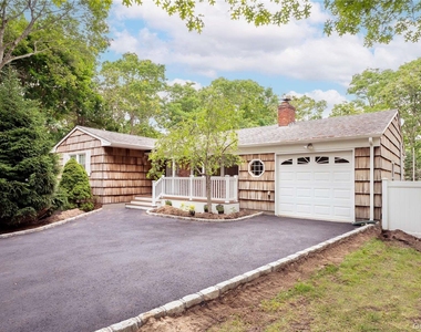 8 Wakeman Court - Photo Thumbnail 10