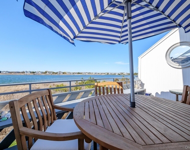 274 Dune Road - Photo Thumbnail 5