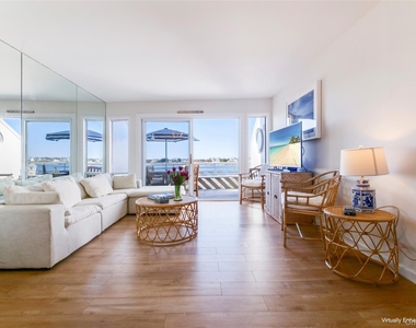 274 Dune Road - Photo Thumbnail 3