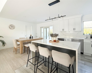 121 Ponquogue Avenue - Photo Thumbnail 4