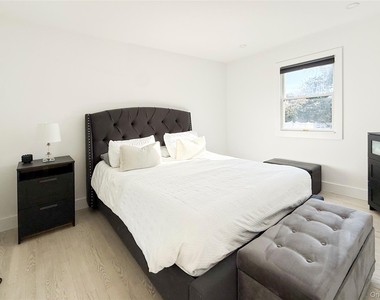 121 Ponquogue Avenue - Photo Thumbnail 12