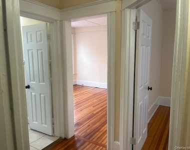 18 Innis Avenue - Photo Thumbnail 9