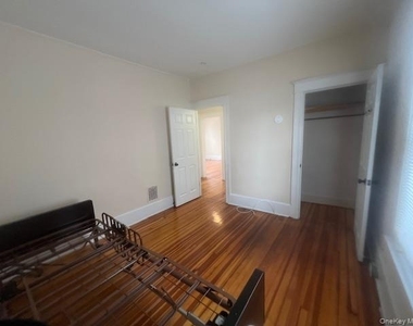 18 Innis Avenue - Photo Thumbnail 11