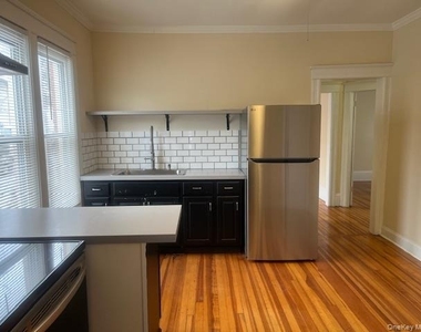 18 Innis Avenue - Photo Thumbnail 1