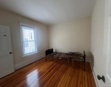 18 Innis Avenue - Photo Thumbnail 10