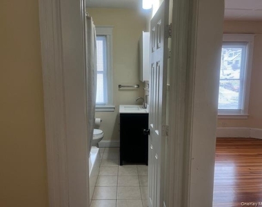 18 Innis Avenue - Photo Thumbnail 6
