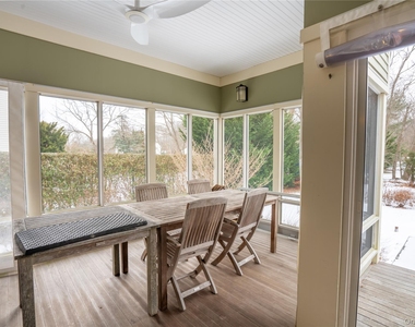 460 Bay Avenue - Photo Thumbnail 7