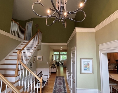 43 Waterview Drive - Photo Thumbnail 2