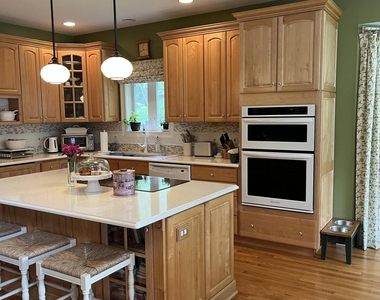 43 Waterview Drive - Photo Thumbnail 3