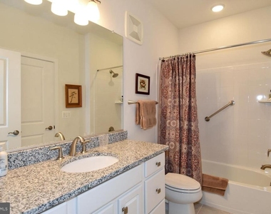 23610 Havelock Walk Terrace - Photo Thumbnail 32
