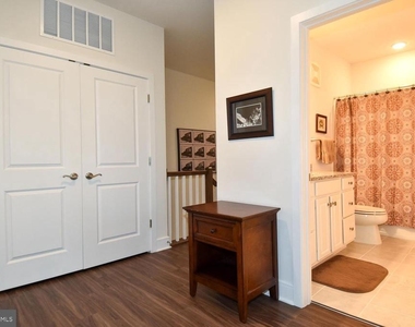 23610 Havelock Walk Terrace - Photo Thumbnail 26