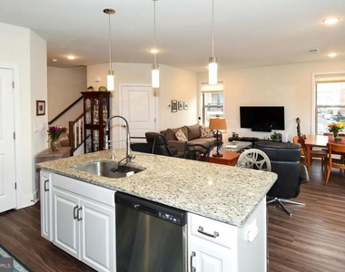 23610 Havelock Walk Terrace - Photo Thumbnail 8