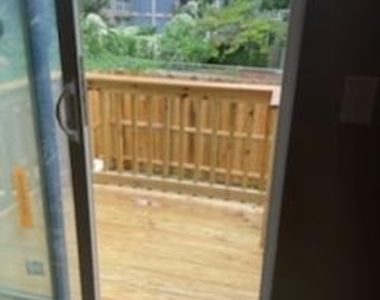 1529 W Stiles Street - Photo Thumbnail 18