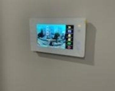 1529 W Stiles Street - Photo Thumbnail 17