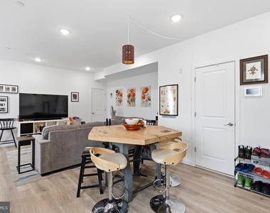 2400 Germantown Avenue - Photo Thumbnail 4