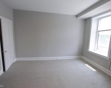 7942-46 Germantown Avenue - Photo Thumbnail 10