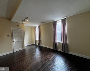 443 Fairmount Avenue - Photo Thumbnail 5