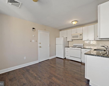 443 Fairmount Avenue - Photo Thumbnail 7