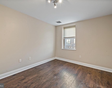 443 Fairmount Avenue - Photo Thumbnail 12