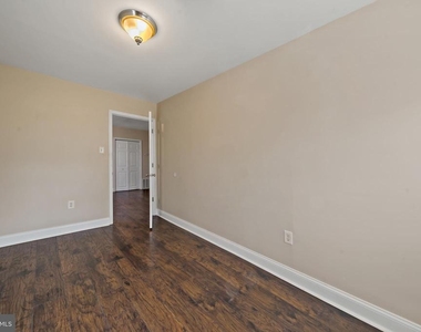 443 Fairmount Avenue - Photo Thumbnail 14