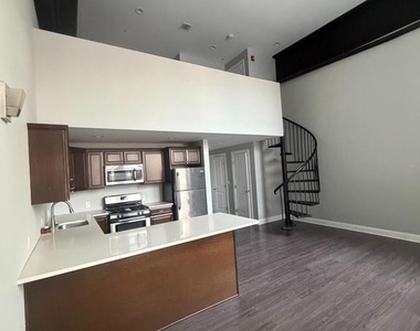 10 Ford Ave. - Photo Thumbnail 3