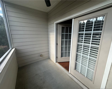 330 Gallery Drive - Photo Thumbnail 16