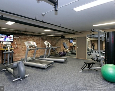 519 W Pratt Street - Photo Thumbnail 15