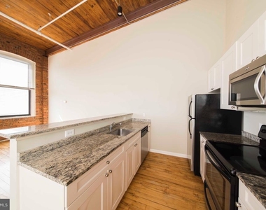 519 W Pratt Street - Photo Thumbnail 60