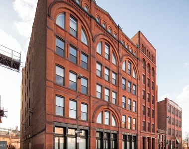 519 W Pratt Street - Photo Thumbnail 3