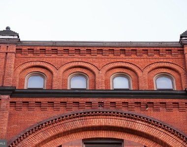 519 W Pratt Street - Photo Thumbnail 8