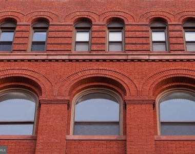 519 W Pratt Street - Photo Thumbnail 10