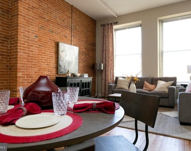 519 W Pratt Street - Photo Thumbnail 33