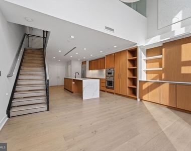 1332 8th Street Nw - Photo Thumbnail 2