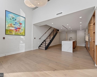 1332 8th Street Nw - Photo Thumbnail 3