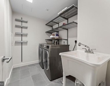 1332 8th Street Nw - Photo Thumbnail 17