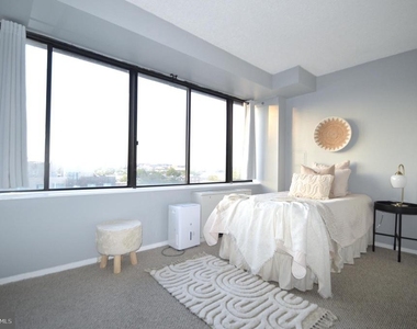 1245 13th Street Nw - Photo Thumbnail 5