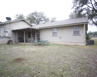 12725 Dakota Ln - Photo Thumbnail 18