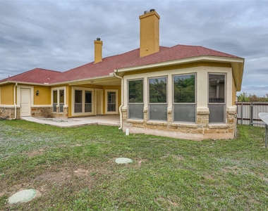 15207 Nightingale Ln - Photo Thumbnail 25