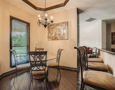 15207 Nightingale Ln - Photo Thumbnail 11